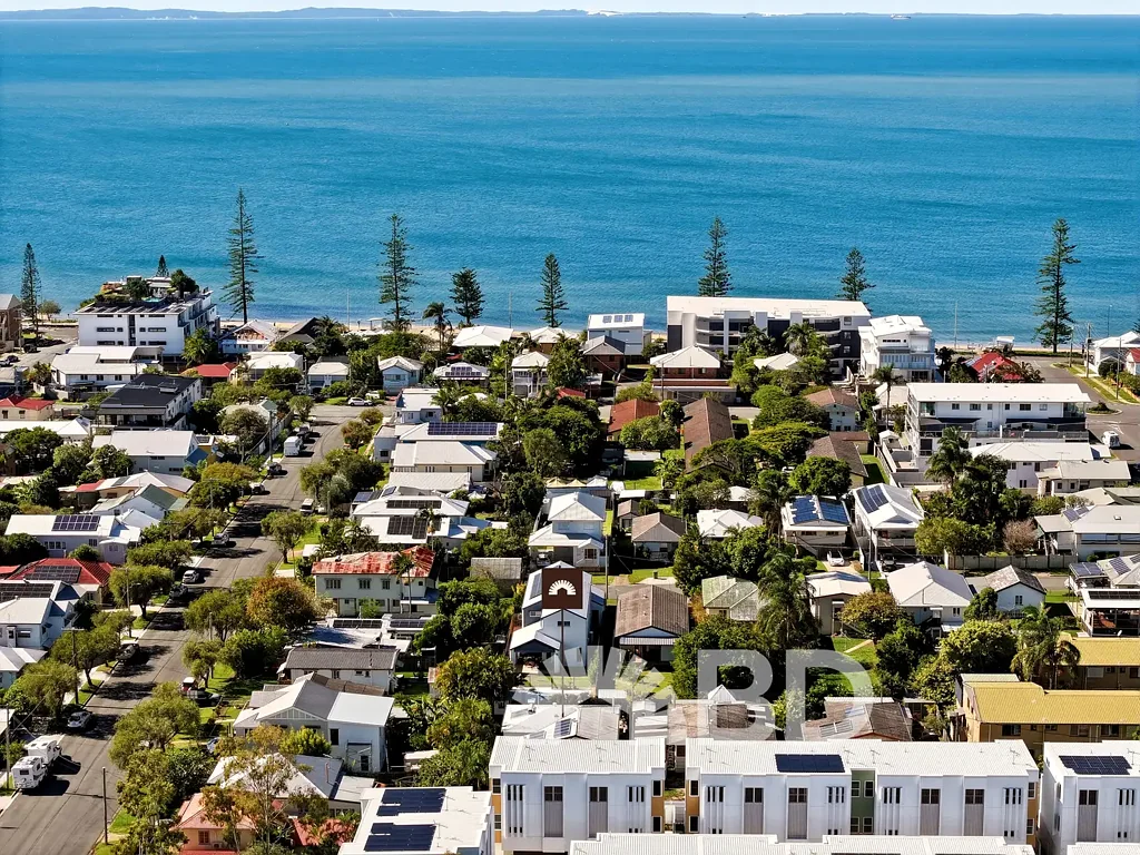 Margate 3 Bedroom The Margate Retreat | Private Coastal Living Just Moments from the Waterfront