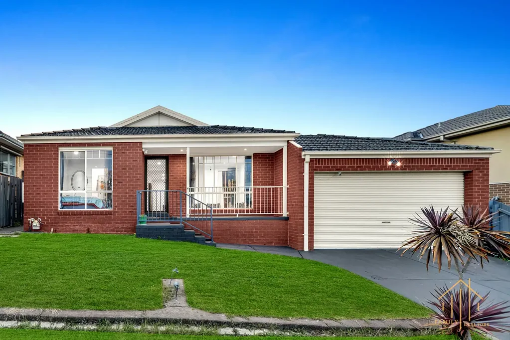 Dandenong 4Habitaciones Warm, Modern Family Living in a Prime Dandenong Location! 3 Living areas!