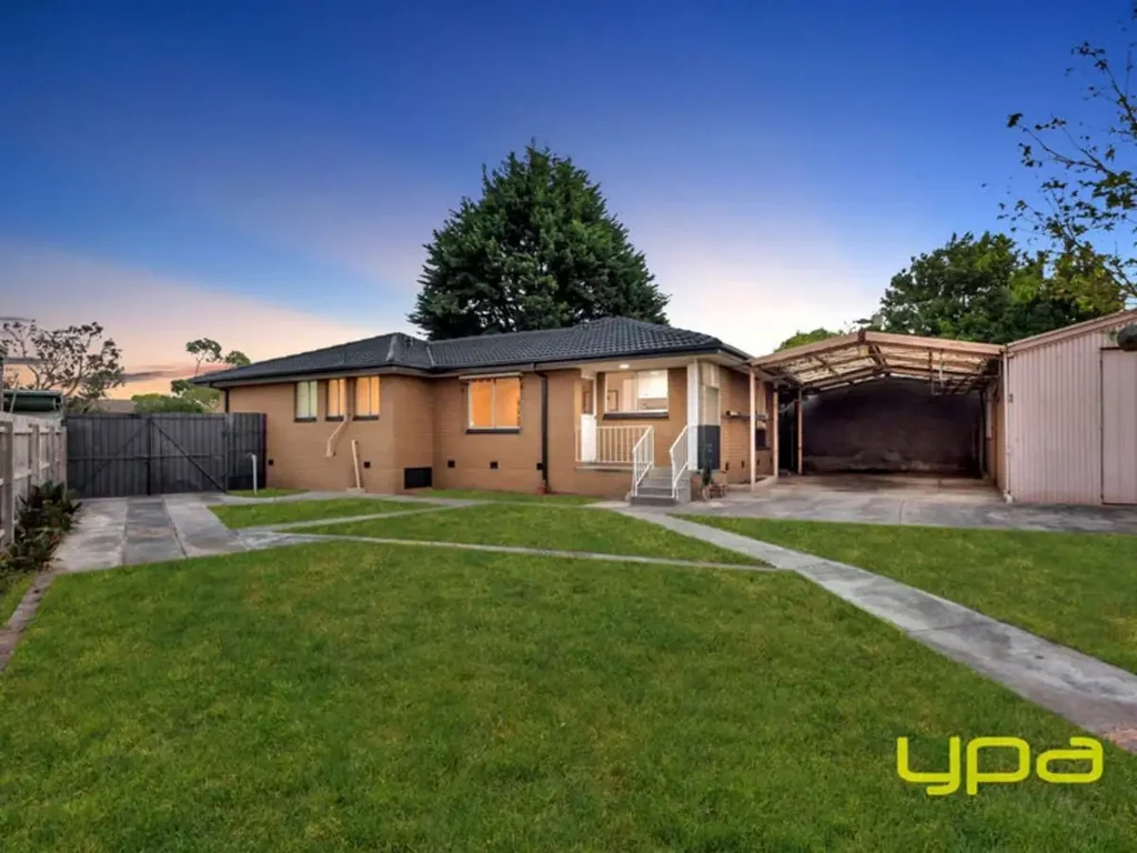 11 Susan Court, Cranbourne, VIC 3977