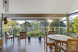 8 Pixie Avenue, Green Point