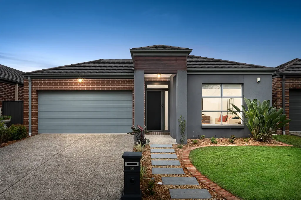 South Morang 4 Slaapkamer Refined Family Living in the Heart of Hawkstowe