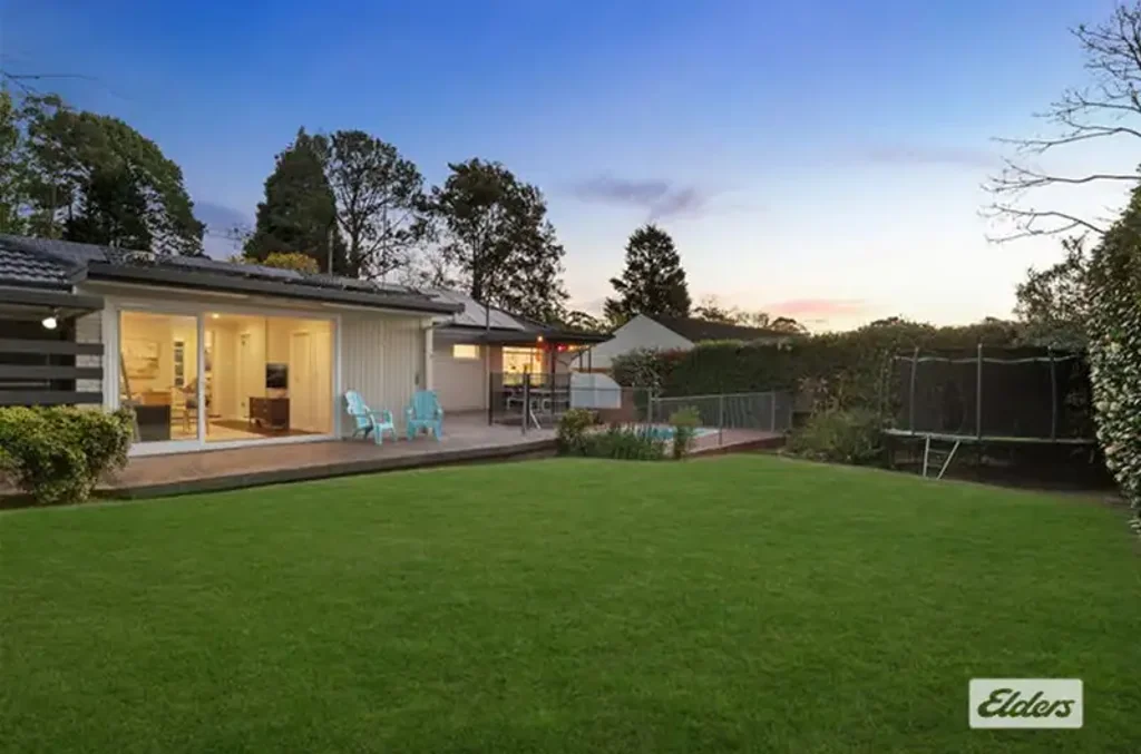 Turramurra 4房  Refined Single-Level Family Retreat with North-Facing Poolside Entertaining