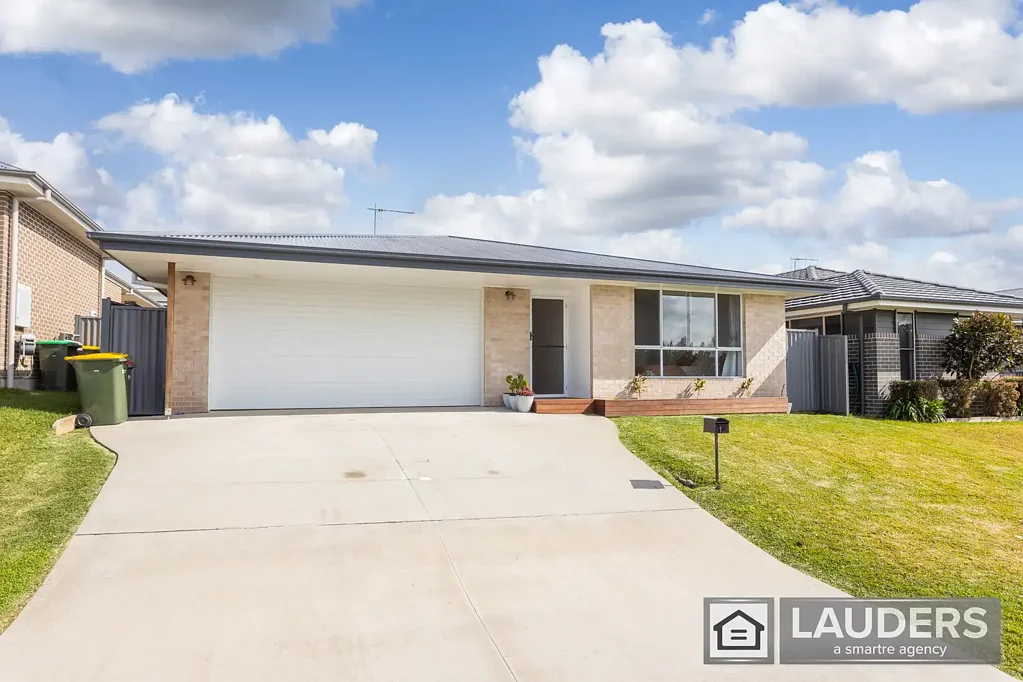 12 Marra Drive, Old Bar, NSW 2430