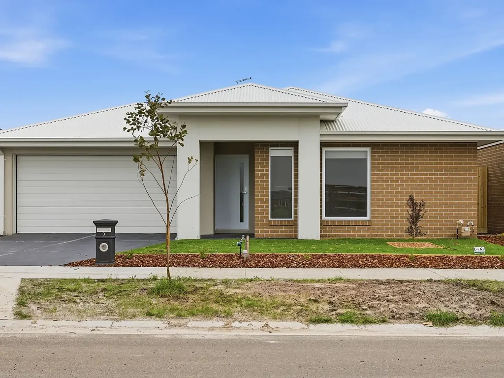 Brand New 4-Bedroom Family Home in a Peaceful, Convenient Location