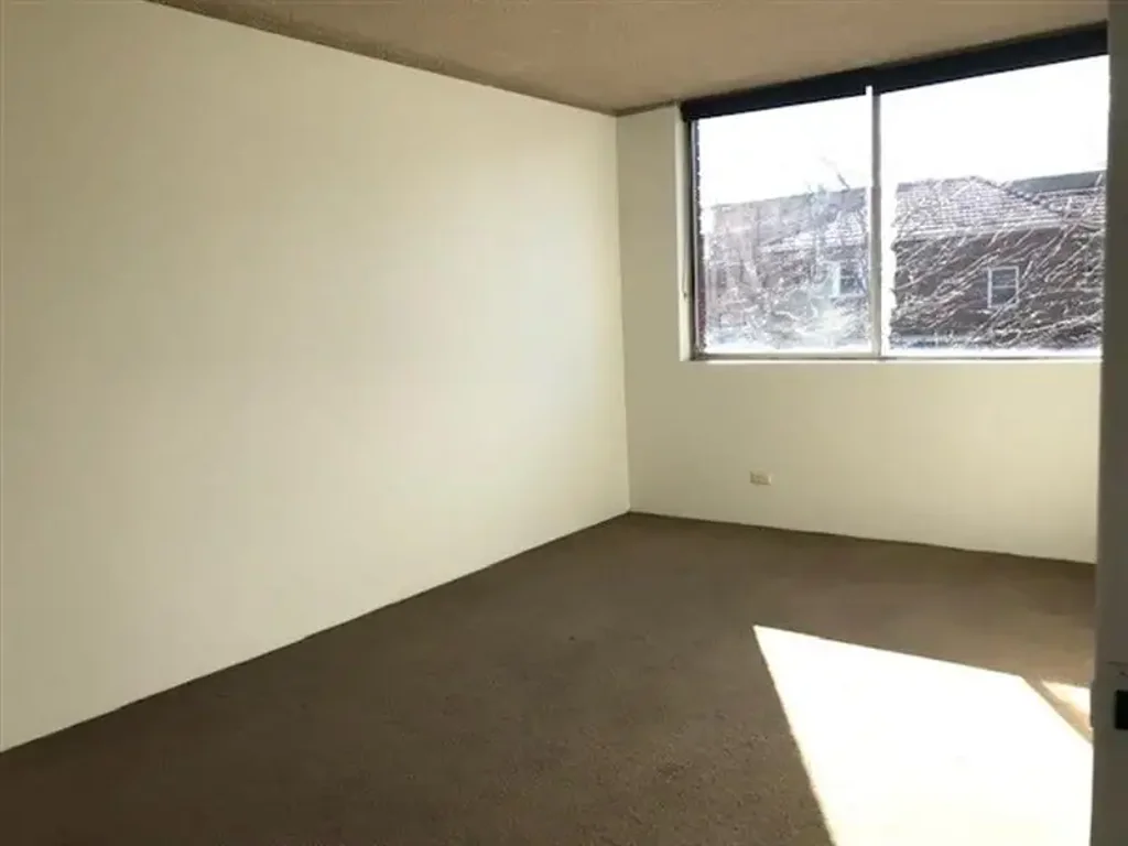 1X WEEK FREE RENT