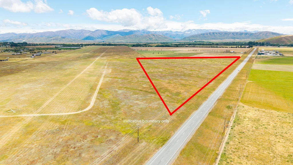 Omarama Unique 7 ha Opportunity with Subdivision Potential