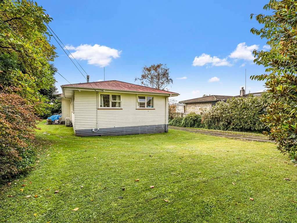 Western Heights 4房  Huge Section, Huge Potential