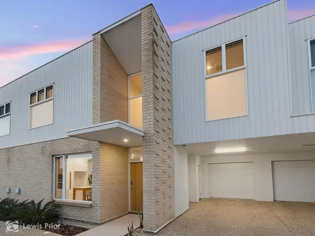 Brighton 3房  Stylish Townhouse - Great Location!
