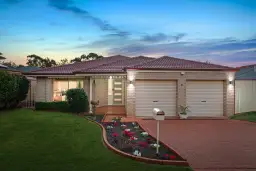 4 Packsaddle Street, Glenwood