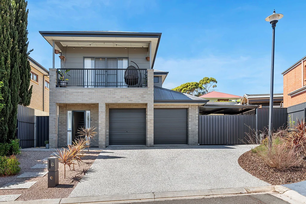 8 Stafford Court, Craigmore, SA 5114
