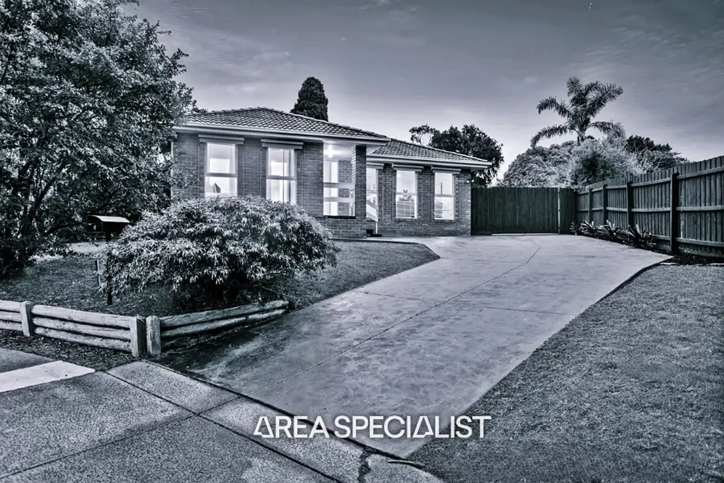6 Chamouni Court, Frankston, VIC 3199