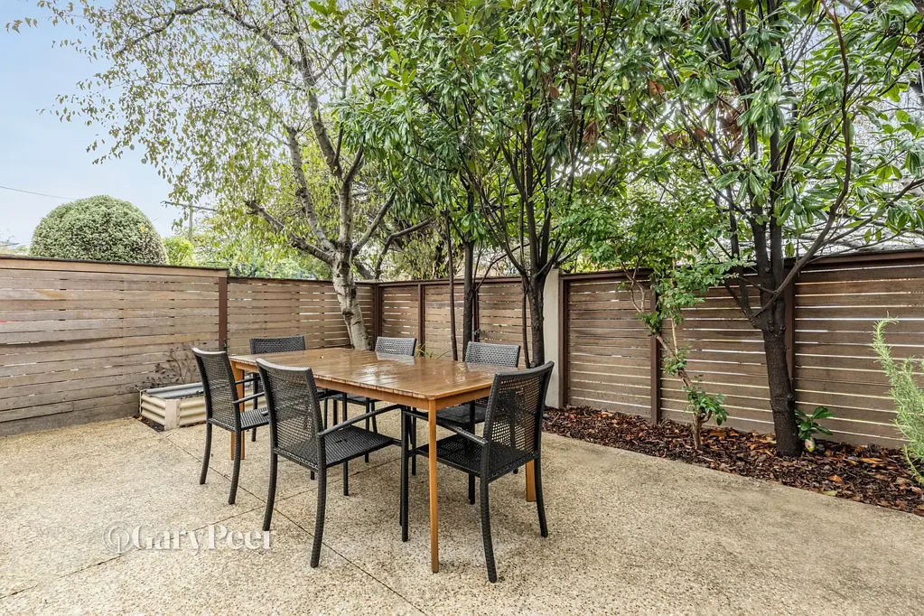 Murrumbeena 2બેડરૂમ Stylish & secure courtyard entertainer