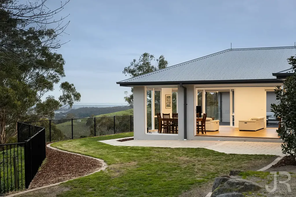 Beaconsfield Upper 6 Slaapkamer "Blue Ridge"