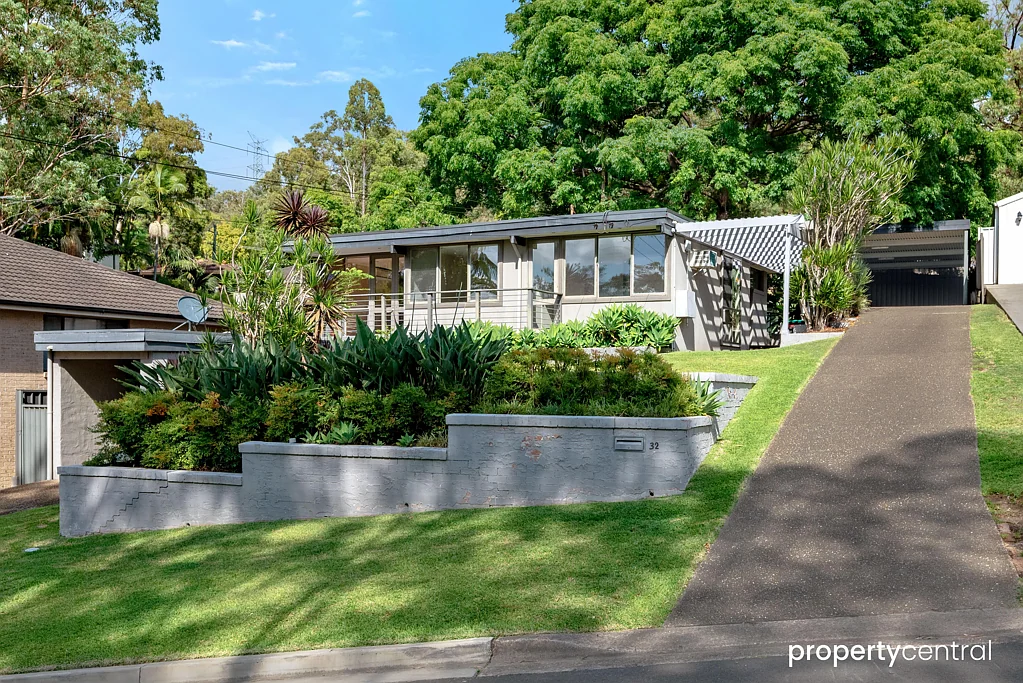 32 Deloraine Drive, Leonay, NSW 2750