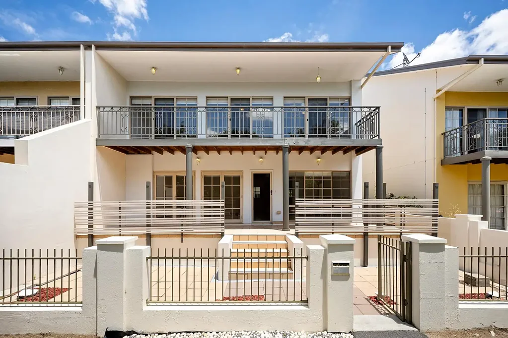 Gungahlin 4침실 Big on Space. Big on Style. Big on Location.