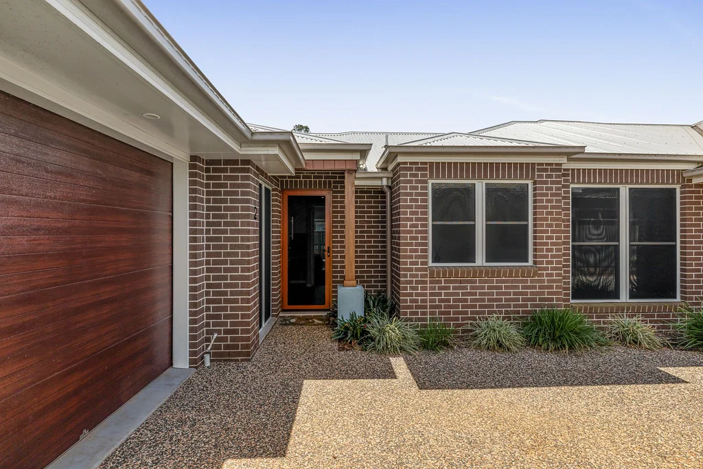 2/13 Cox Street, Wilsonton, QLD 4350