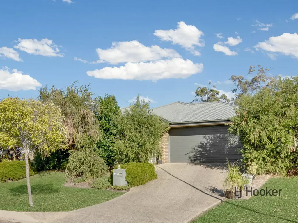 26 Jardine Crescent, Boyne Island, QLD 4680