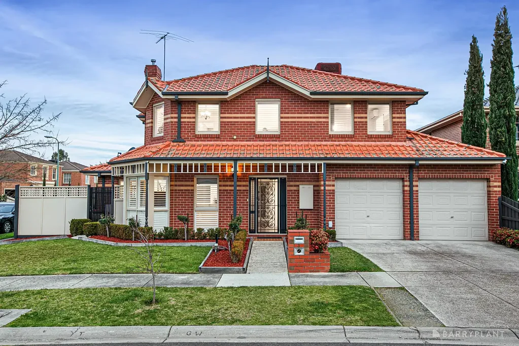 Bulleen 3ਬੈੱਡਰੂਮ Stunning Modern Renovation in a Prestigious Estate
