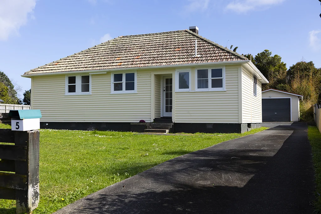 Kaitaia 3બેડરૂમ Fresh, Sunny & Full of Potential!