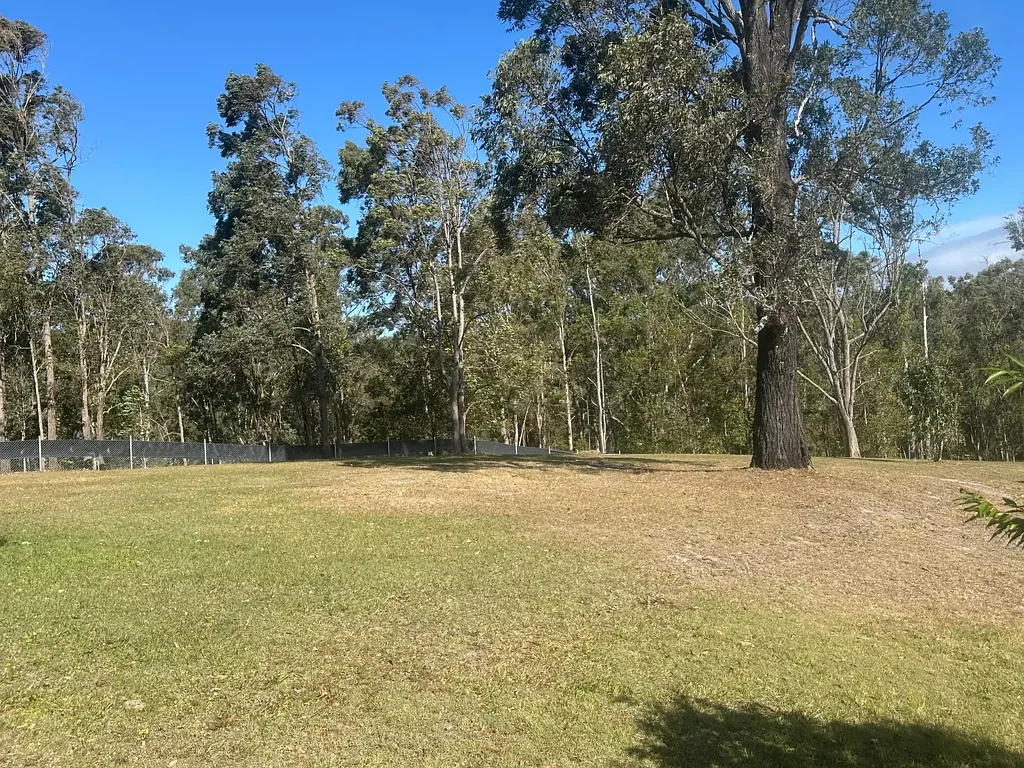 Delaneys Creek 风景优美的乡村土地，兼具城市便利 – 您的梦想 1.6 英亩绿洲 Scenic Country Acreage with City Convenience – Your Dream 1.6-Acre Oasis