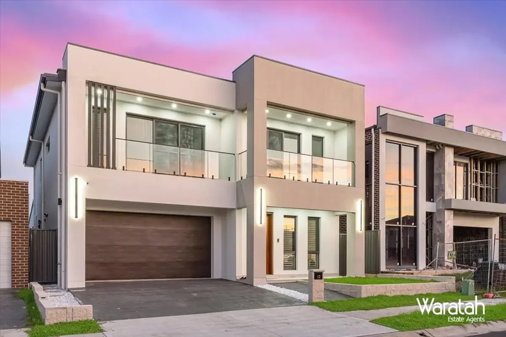Marsden Park 6 Bedroom North Facing, Luxury Family Masterpiece in Prestige Elara Estate!!