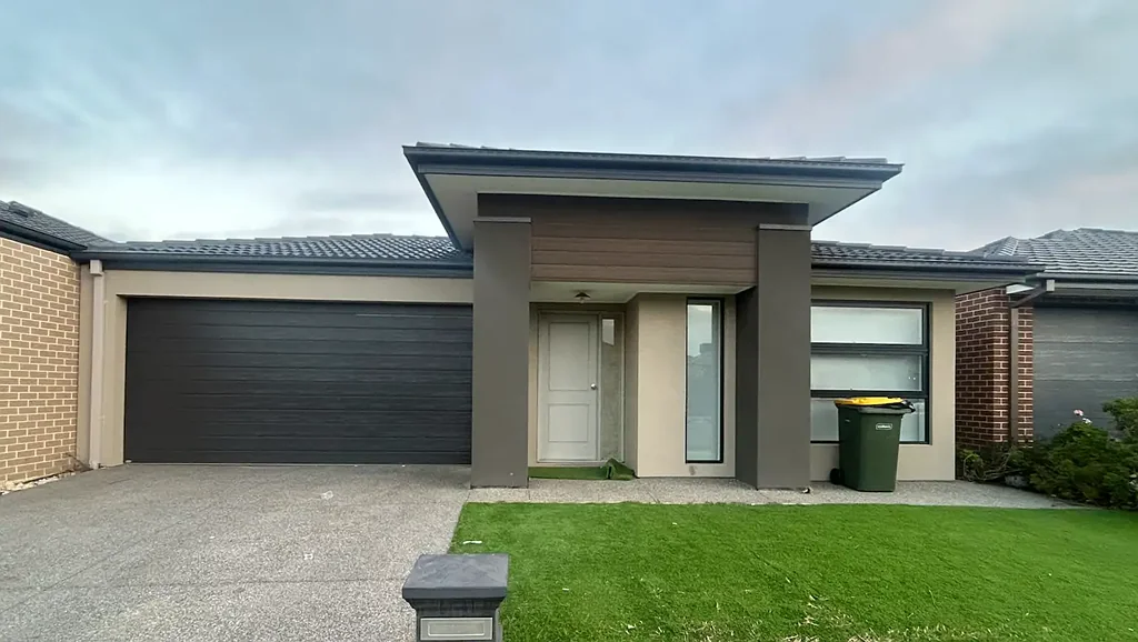 Modern 4-Bedroom Family Home