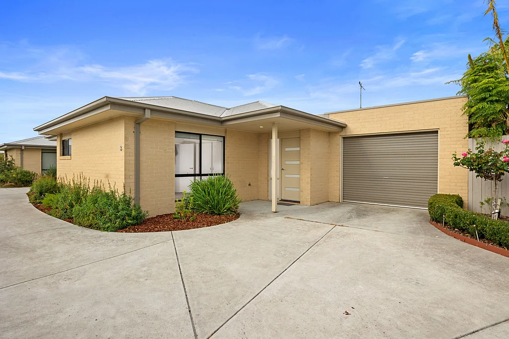 3/1 Carl Street, South Dudley, VIC 3995