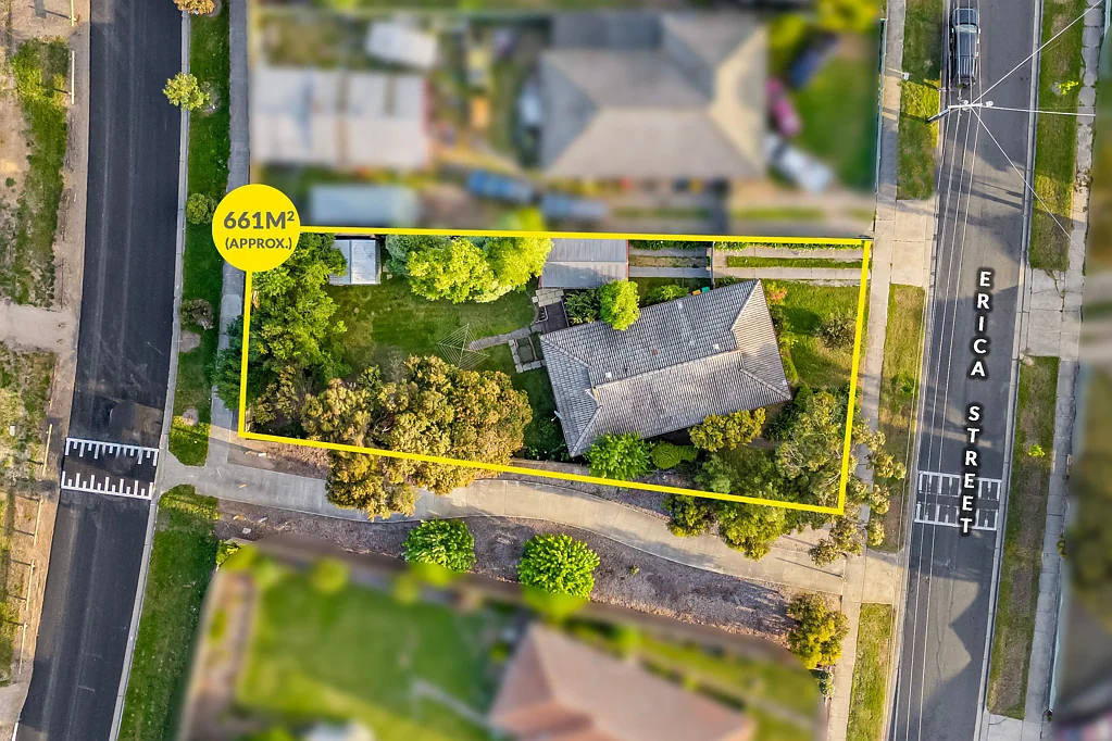 18 Erica Street, Wendouree, VIC 3355