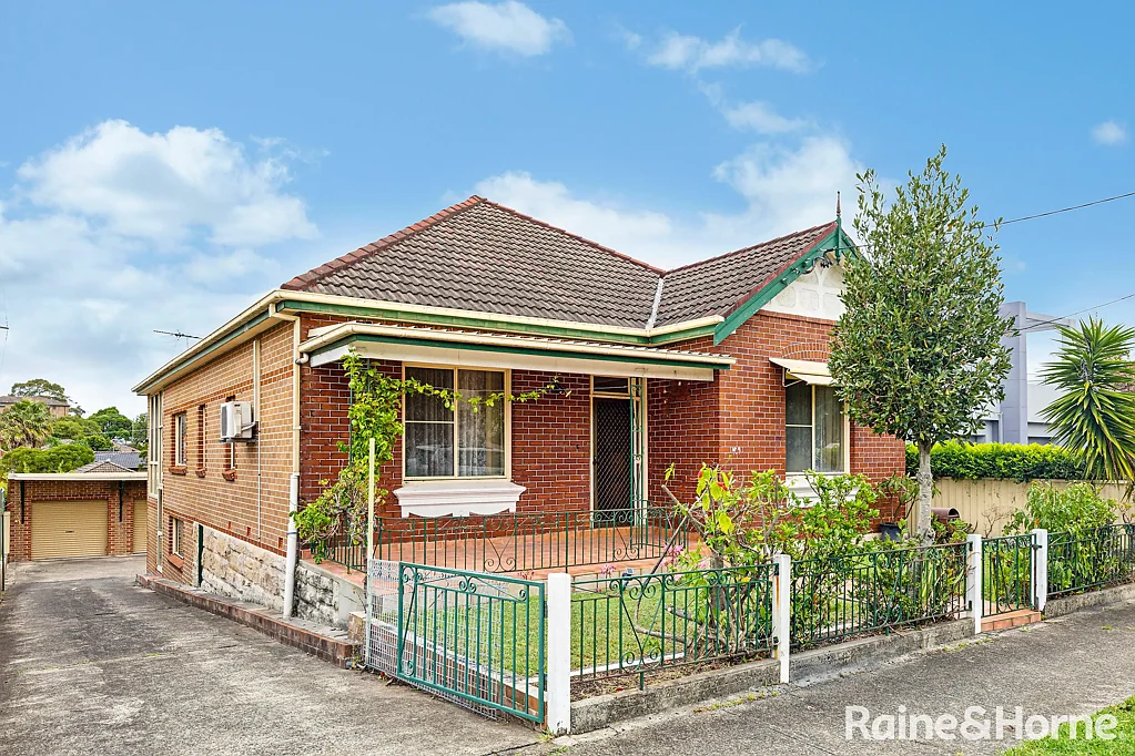 9 Stuart Street, Kogarah, NSW 2217