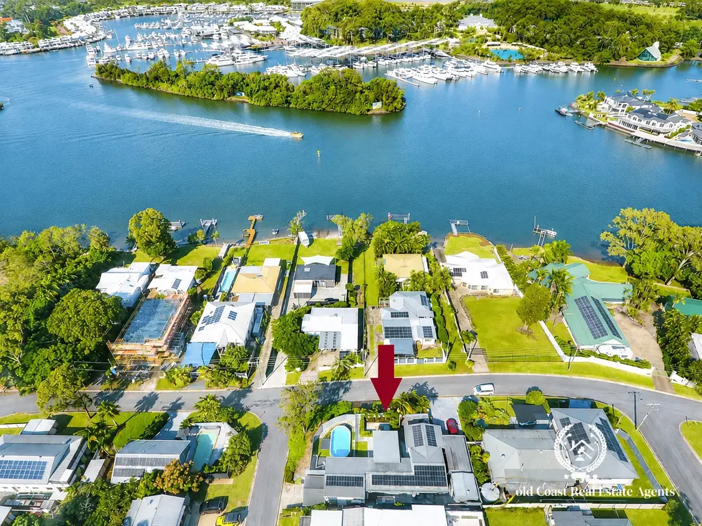 Coomera 4 Slaapkamer Water Views | 4 Bedroom Home For Sale