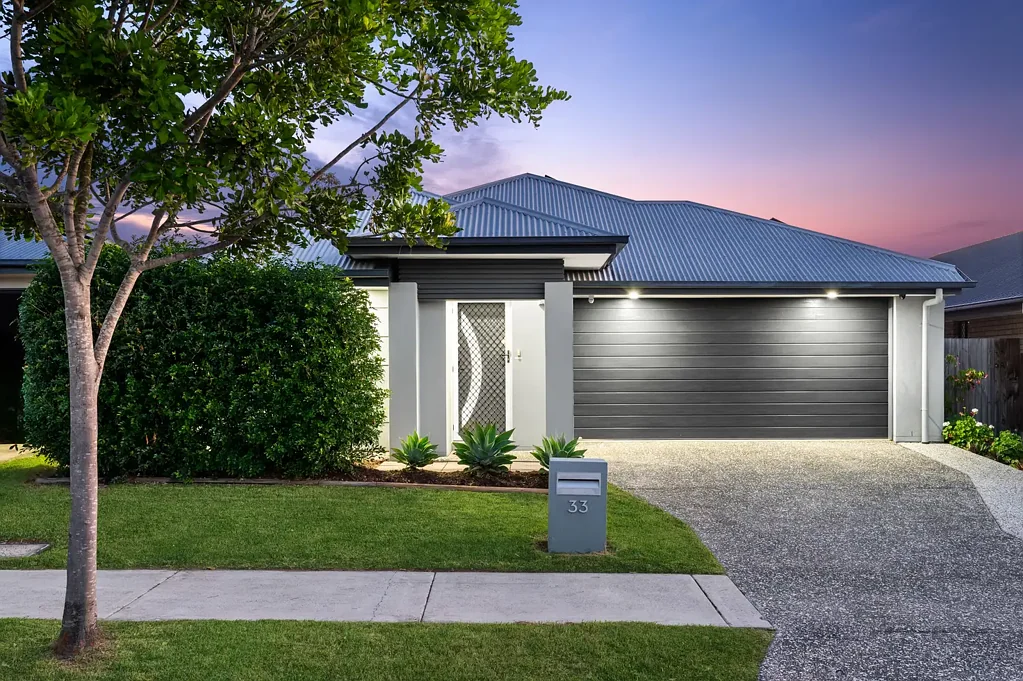 33 Tuckeroo Street, Ripley, QLD 4306