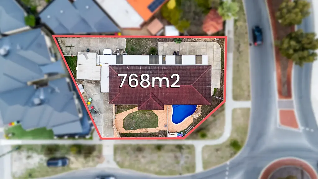 Balga 3ห้องนอน SPACIOUS FAMILY LIVING WITH POOL