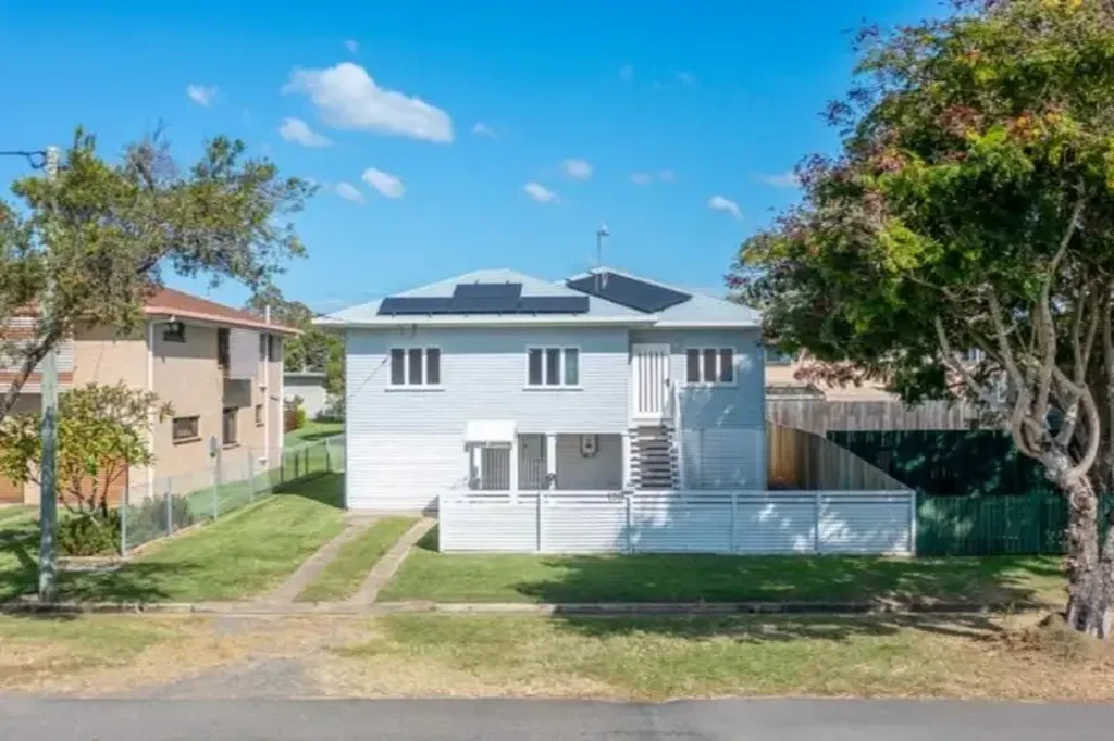 Beautifully Renovated Family Home in a Prime Location (Hospital + Schools)