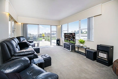 MASSEY, 5 BEDROOMS