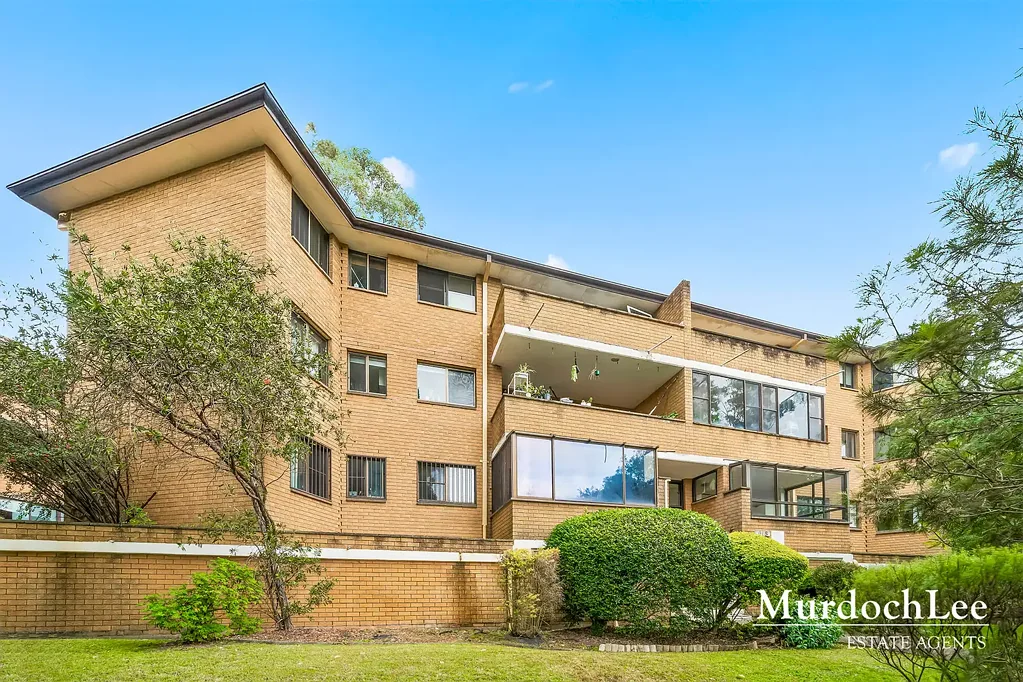 Eastwood 2Kwarto Spacious Full-Brick Unit in Prime Eastwood Location