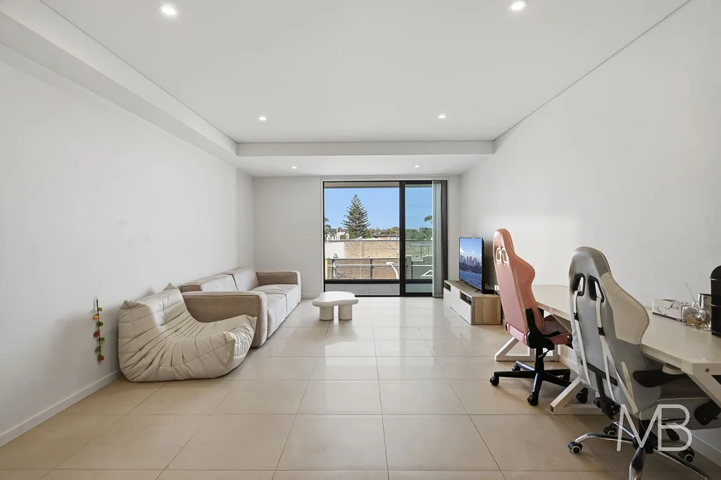 Furnished Apartment With Superb Lifestyle Appeal