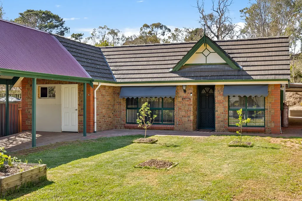16 Donald Street, Dawesley, SA 5252