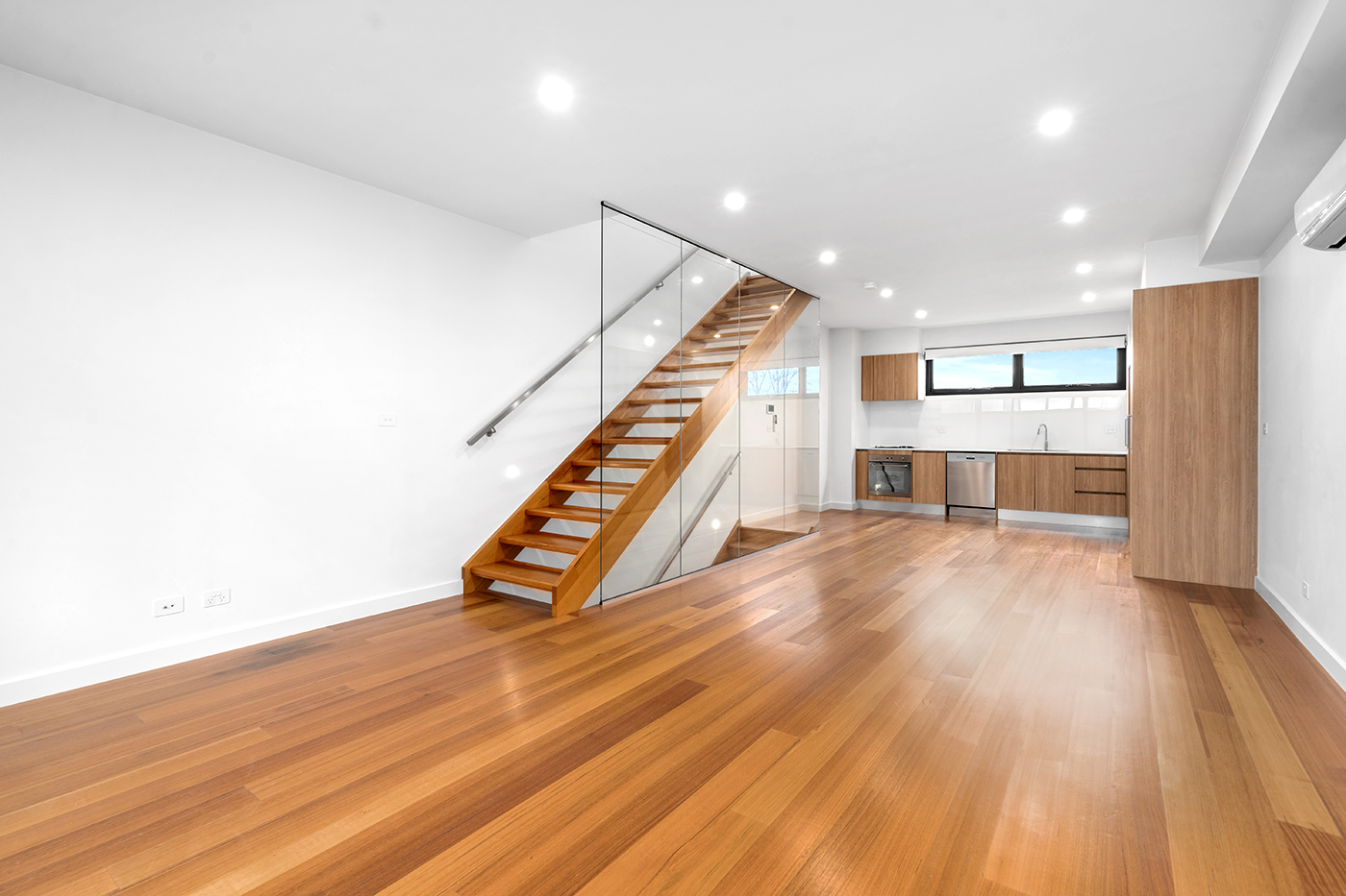 UNIT 33 6 REID ST, FITZROY NORTH VIC 3068, 0部屋, 0バスルーム, Townhouse