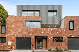 17 Clarke Street, Brunswick East