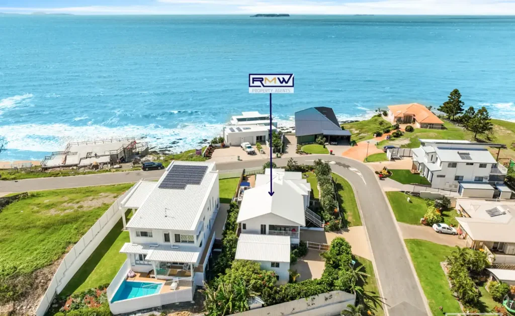 Zilzie 4 Bedroom PRICED TO SELL! Blue-Chip Investment with Breath-taking Coastal Views!