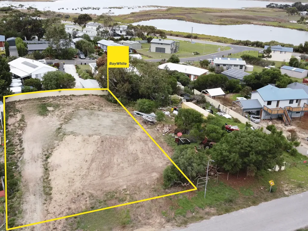 Clayton Bay  Build the Lifestyle You'll Love