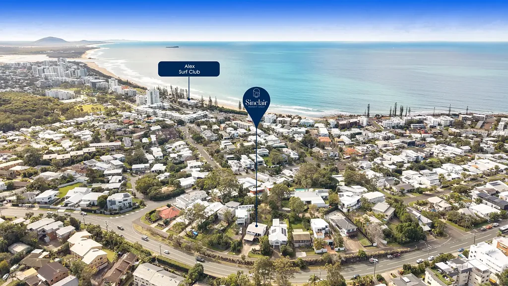 Alexandra Headland 3침실 Retro Beach House Charm, Just Moments from Alex Beach