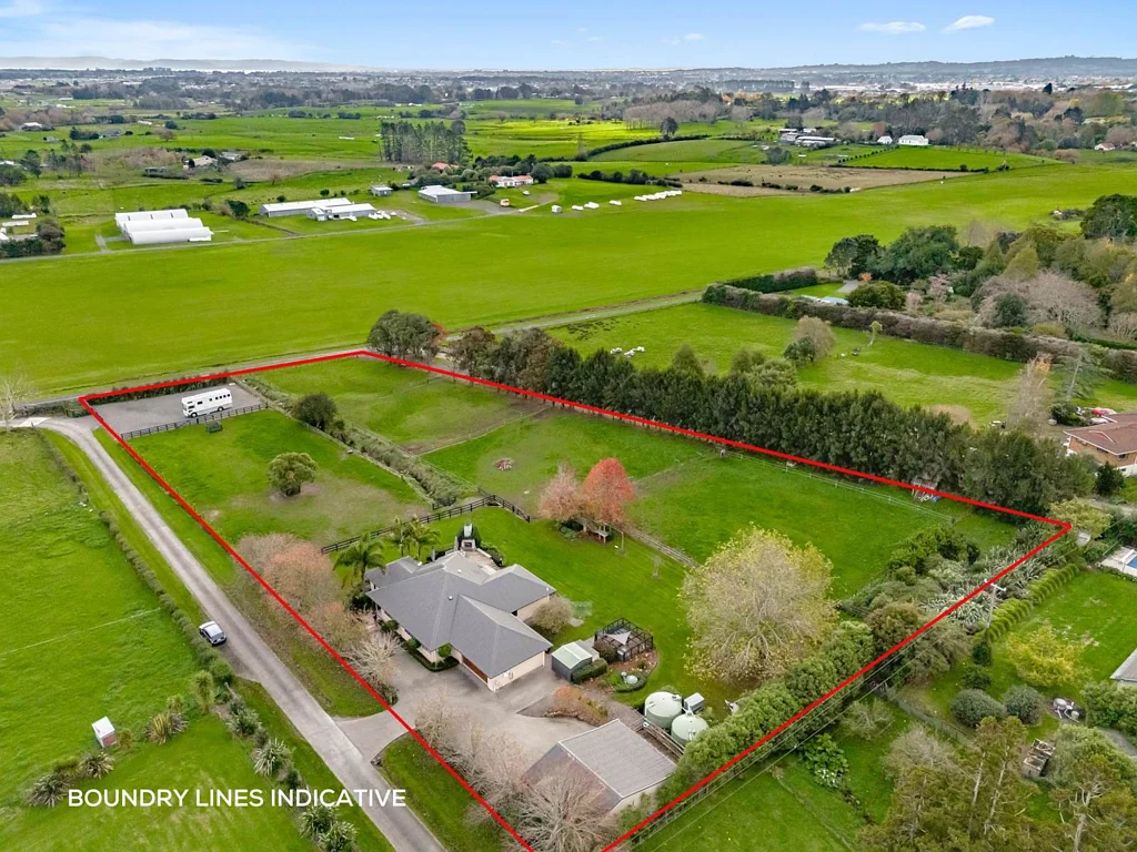 Drury 4房  Easy Motorway Access, Spunky House + Shed