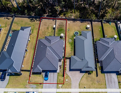 54&54a Freycinet Drive, Sunshine Bay, South Coast, 5 Bedrooms, 3 Bathrooms, Apartment