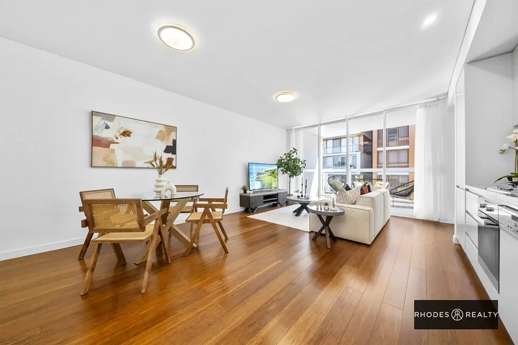 NORTH WEST FACING | PEACEFUL TRANQUILITY | COMFORTABLY CONVENIENT