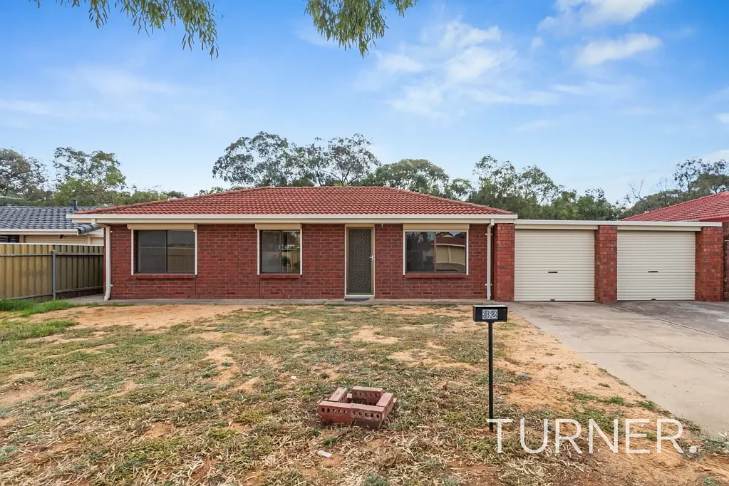 Family Comfort Meets Convenience on a Generous Block