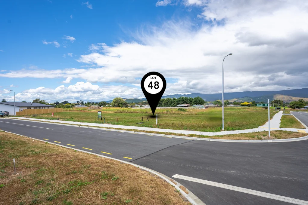 Otaki  SECTIONS IN KAPITI'S SUNNIEST SUBURB!
