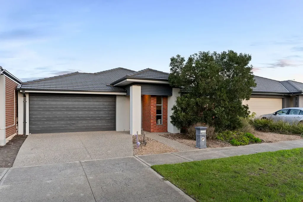 Wyndham Vale 4房 位于 Jubilee 中心的现代家庭生活 Modern Family Living in the Heart of Jubilee