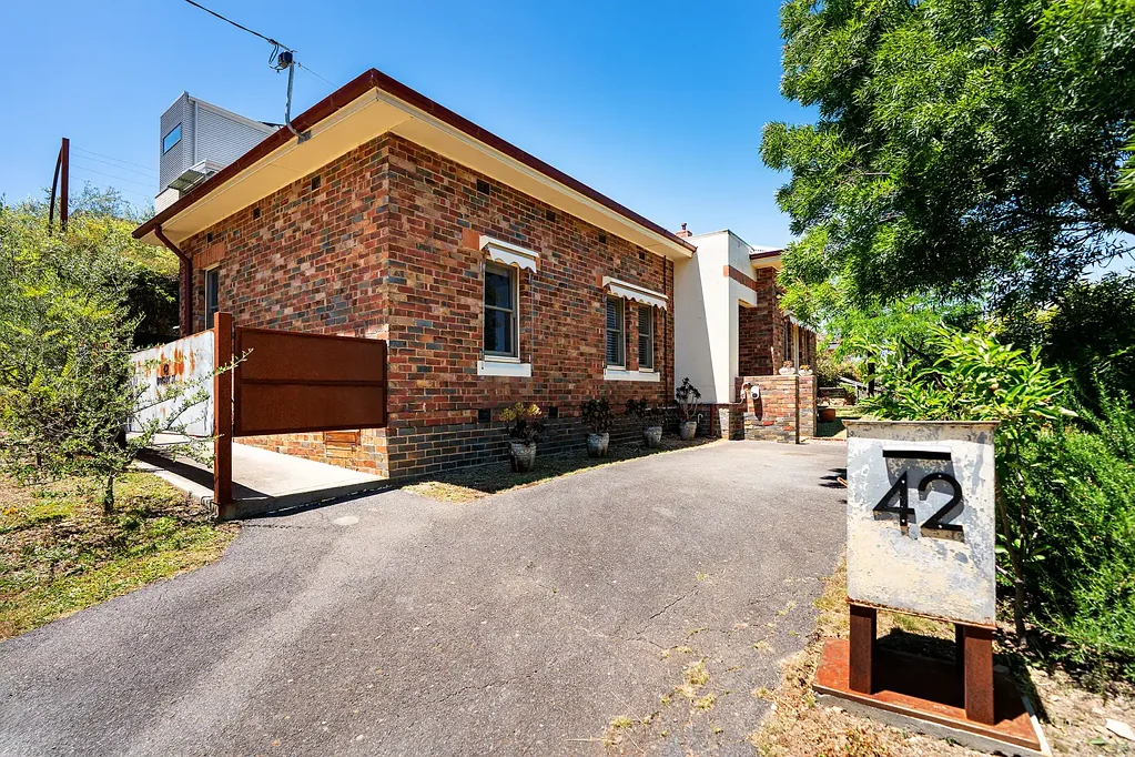 42 Urquhart Street, Castlemaine, VIC 3450