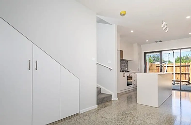 3/8 McGowan Place, Dickson, ACT 2602, 3 slaapkamers, 2 badkamers, Townhouse